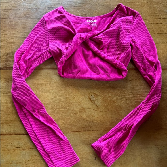 Long Sleeve Cropped Top - Picture 1 of 1